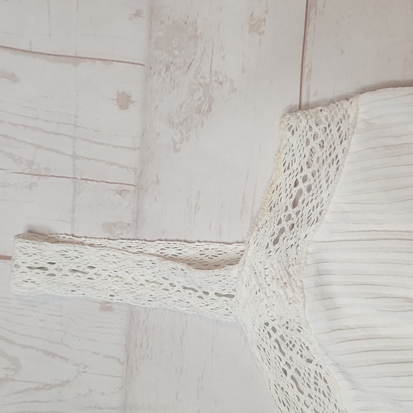 Aritzia Leone White Lined Dress | Medium - Picture 4 of 12